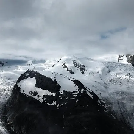 Отель 3100 Kulmhotel Gornergrat Церматт