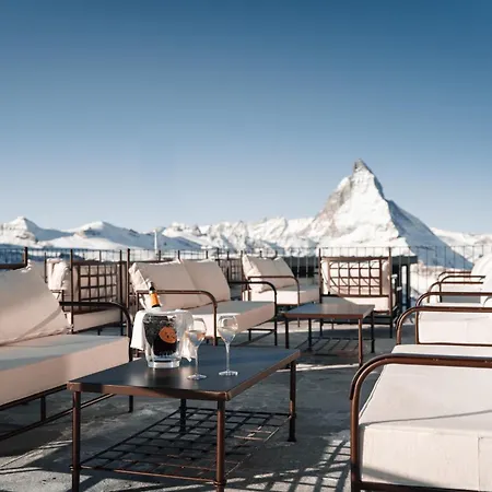 3100 Kulmhotel Gornergrat 3*