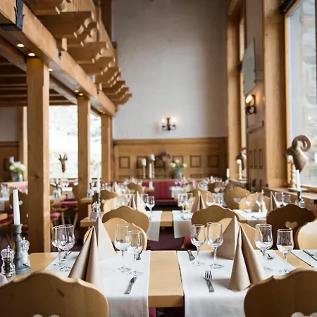 3100 Kulmhotel Gornergrat فندق زيرمات